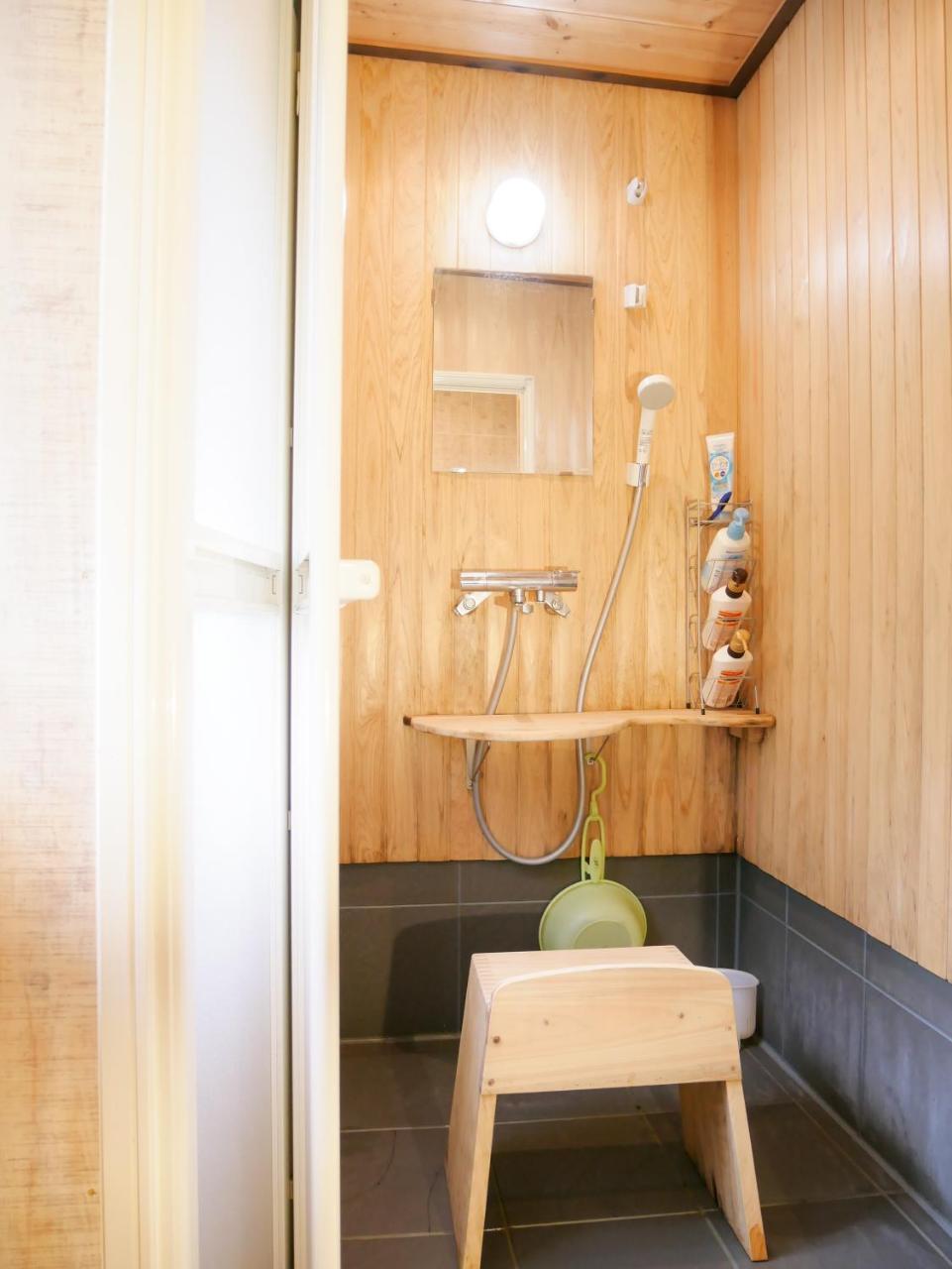 Hareruya Bed & Breakfast Hakuba Exterior photo